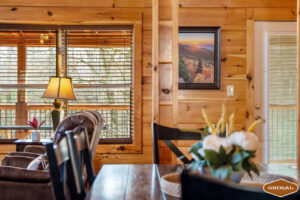 Whispering Pines Retreat: Ideal Location