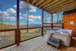 Breathtaking Views, Luxurious Stay!