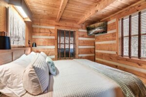King Bedroom Lower Level with Smart TV